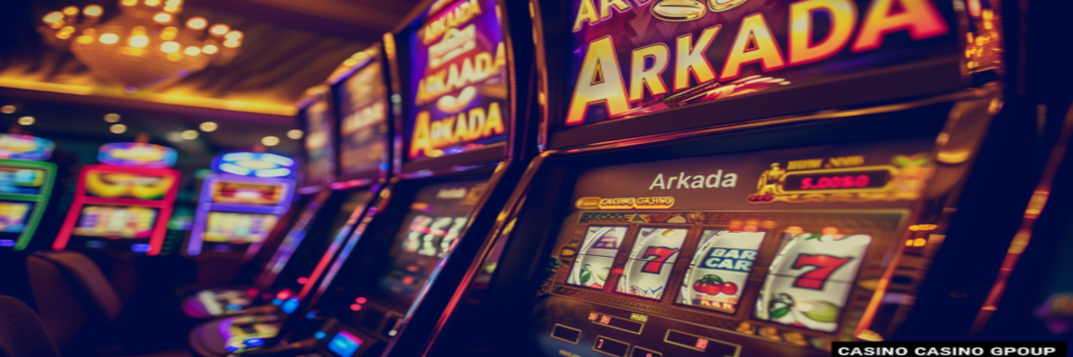 Игровые автоматы Arkada Casino с яркими экранами и символами выигрышей